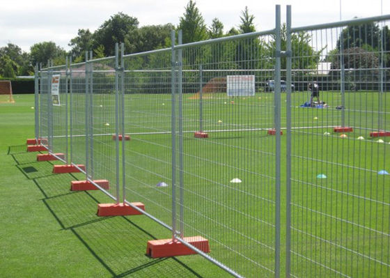 নিরাপত্তা অপসারণযোগ্য ইস্পাত অস্থায়ী বেড়া 0.9x2.0 মিটার সহজে একত্রিত